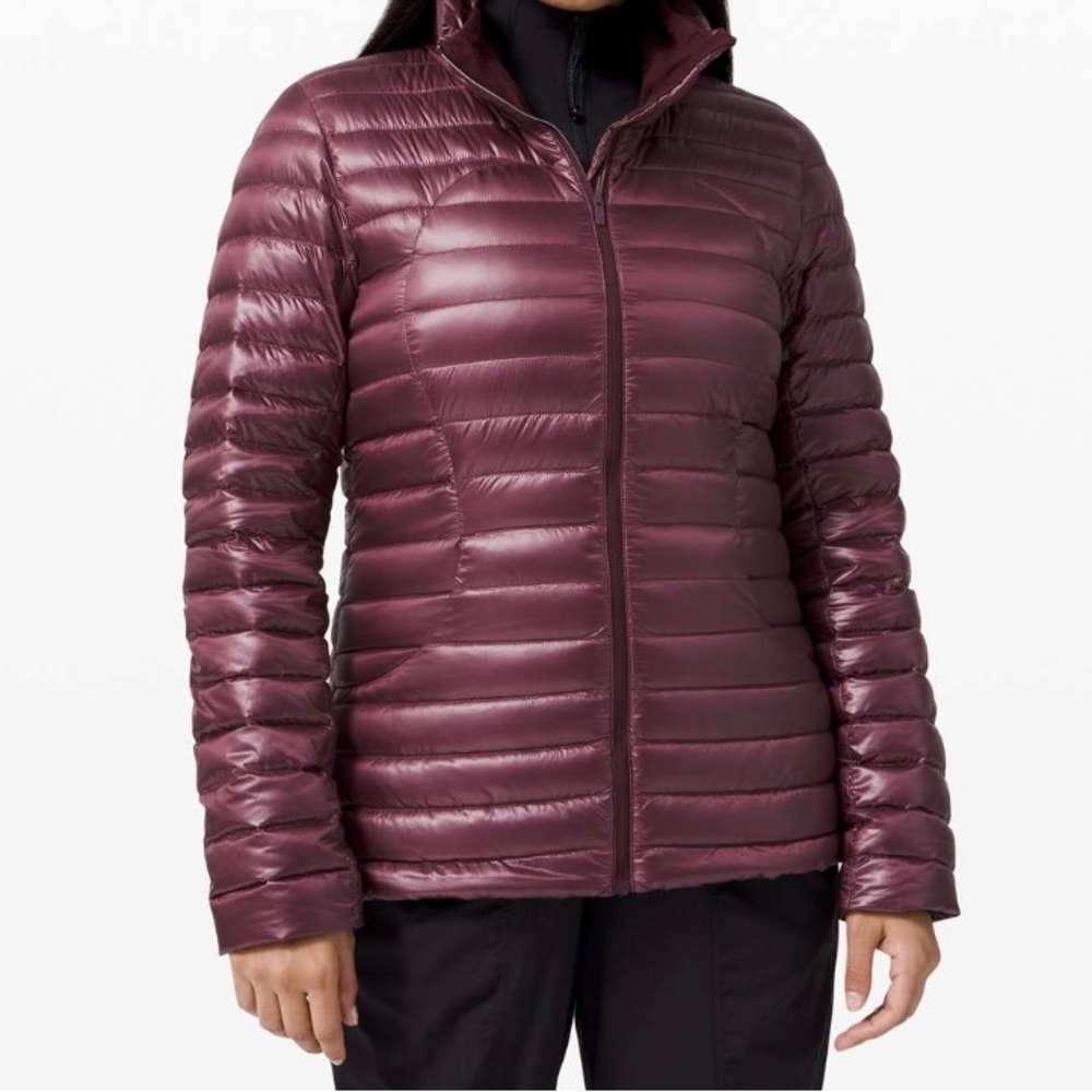 lululemon athletica Pack It Down Jacket Shine Bordeaux Drama -Size 8